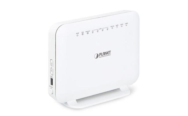 Planet 300Mbps Dual Band Wireless VDSL2 Router